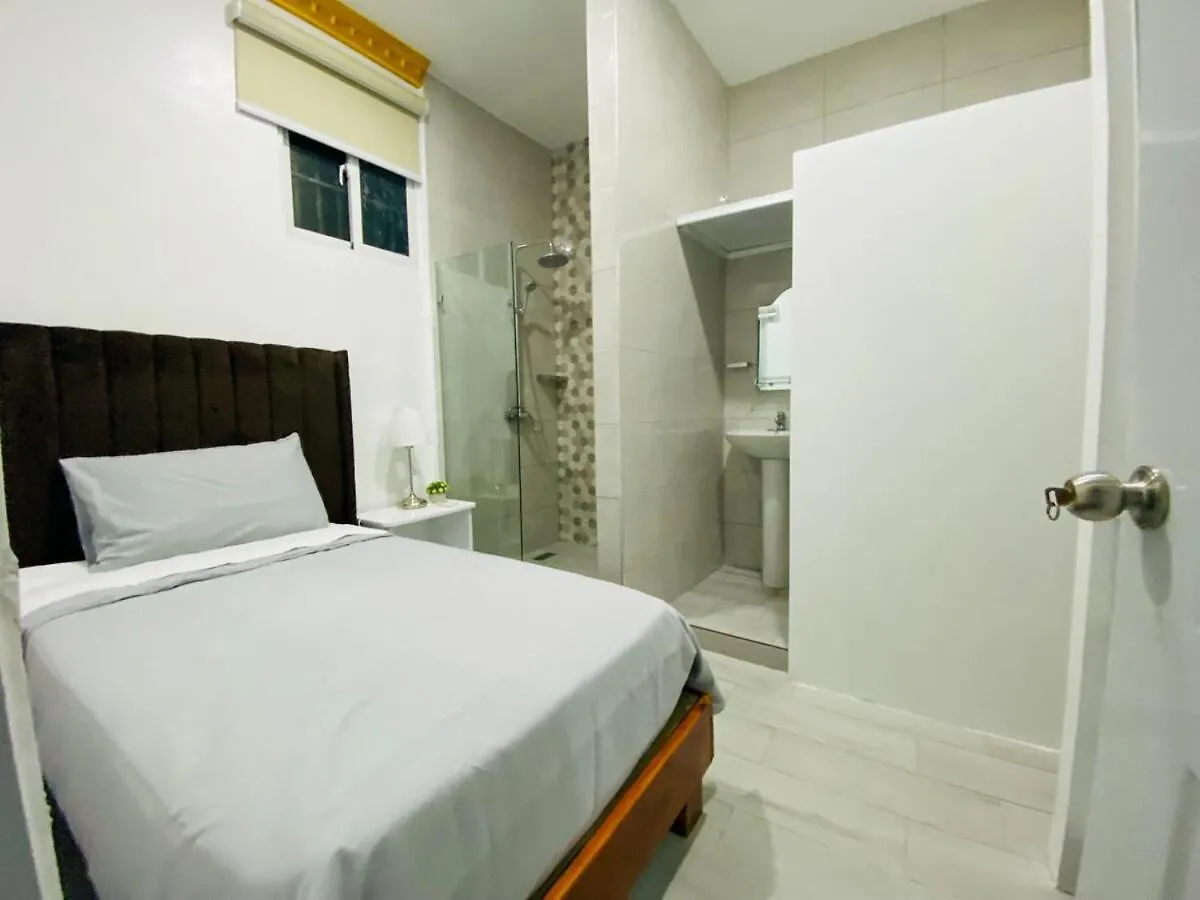 Colonial Zone 3 Bed 3 Rooms Balcony Santo Domingo Appartamento